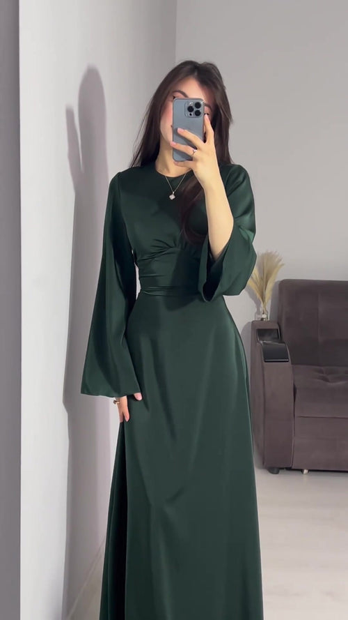 Eclové Satin Maxikleid