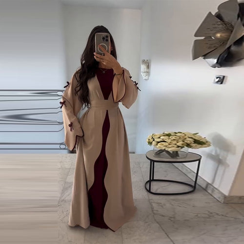 Offene Abaya mit Schleife