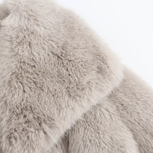 Viral fur jacket