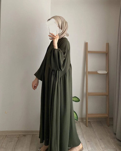 Abaya mit hängenden Ärmeln