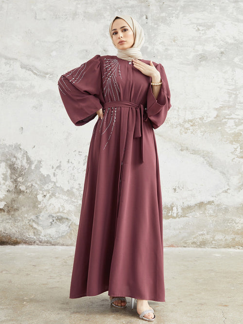 Elegante Abaya mit Steinen