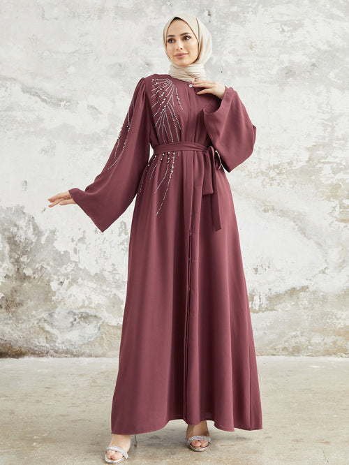 Elegante Abaya mit Steinen