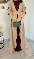 Offene Abaya mit Schleife